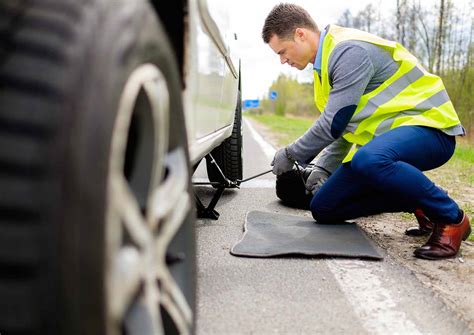 Will Roadside Assistance Bring You a Tire? Exploring the Unpredictable World of Automotive Aid